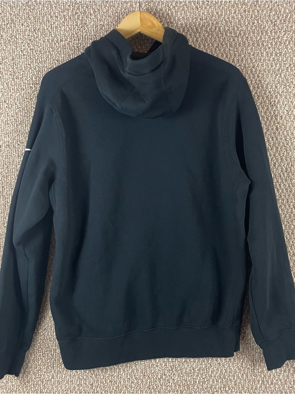 Kansas City Chiefs Hoodie Mens Medium Black Training NFL Pullover Football 135 - Picture 2 of 10
